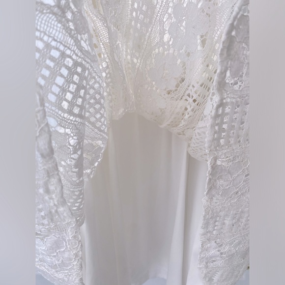 White lace dress size small. - Picture 6 of 6